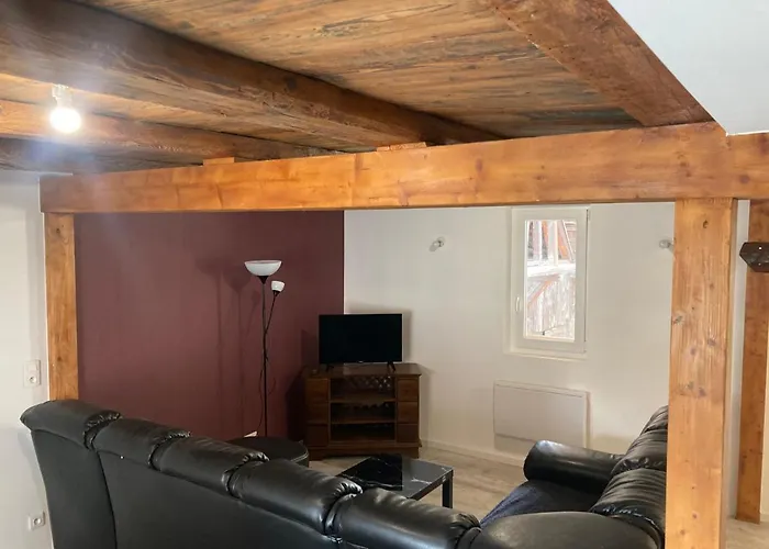 Les Remparts De 아파트 *